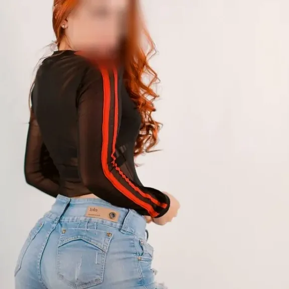 Alena, 24
