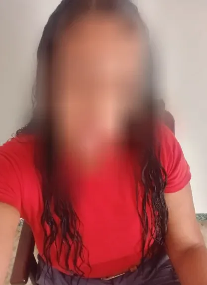 Cara, 36