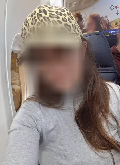 Carla, 33