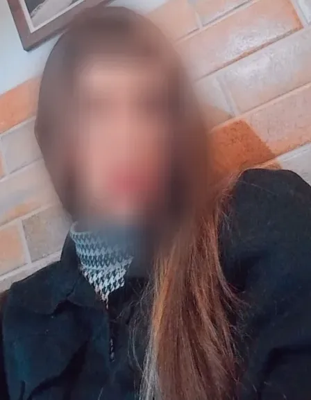 Fabienne, 25