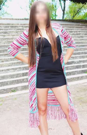 Luisa, 30