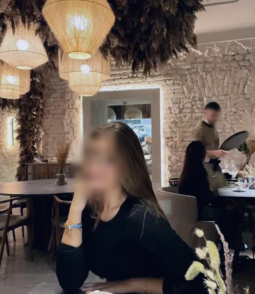 Malin, 25