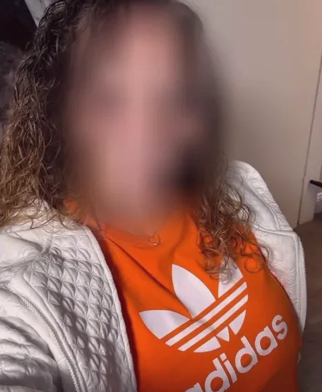 Paula, 39