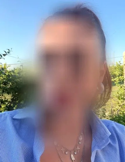 Stefanie, 28