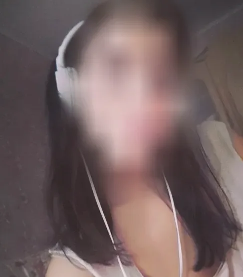 Svenja, 37