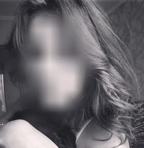 Tanja, 28
